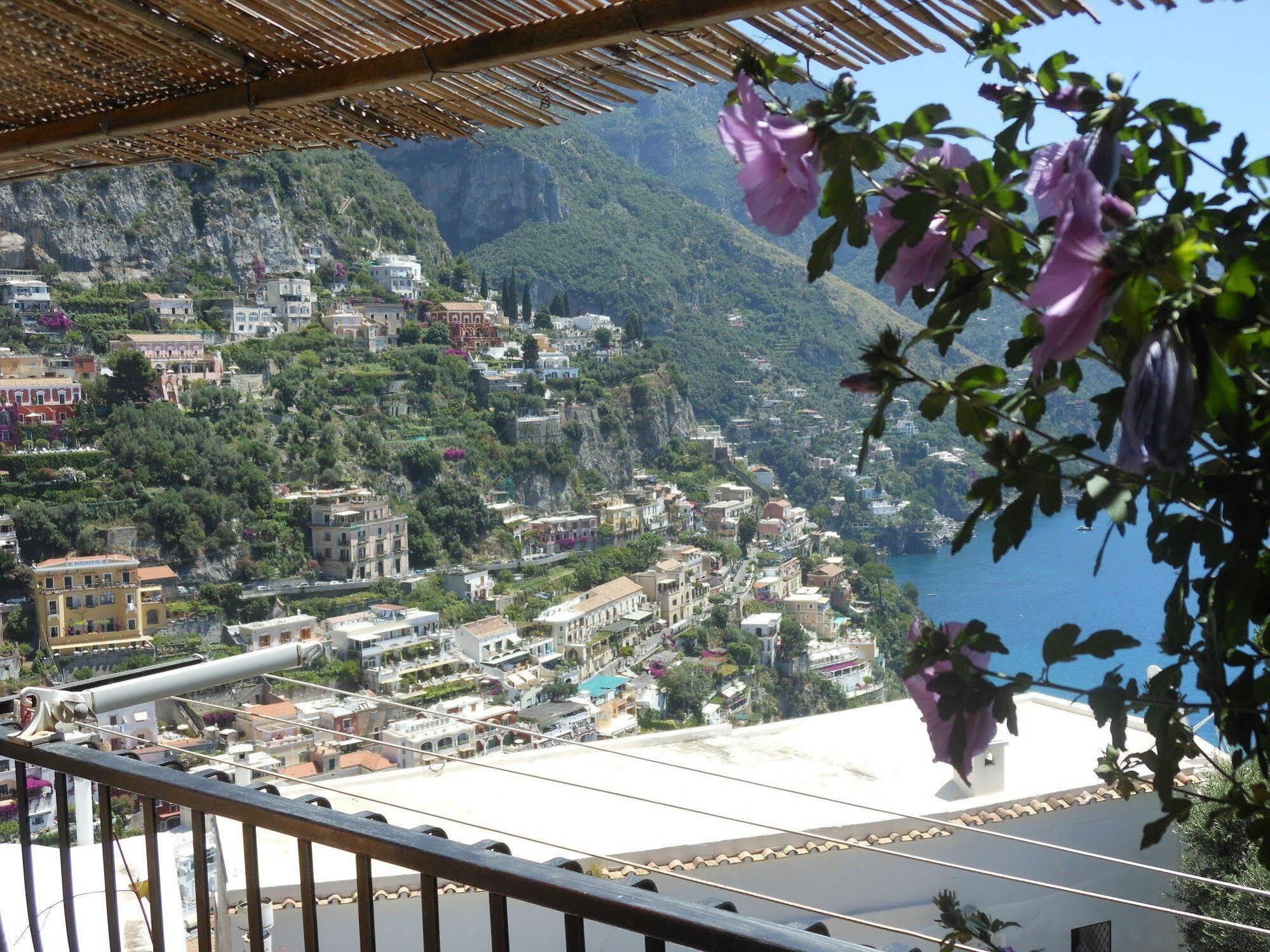 B&B Le Ninfee Di Positano Eksteriør billede